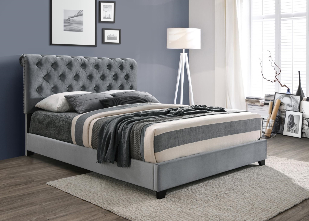 Myco Furniture KM8004-K-SV 84 x 80 x 56 in. Kimberly Scalloped King Size Bed, Silver -  MYCO Furniture   Inc