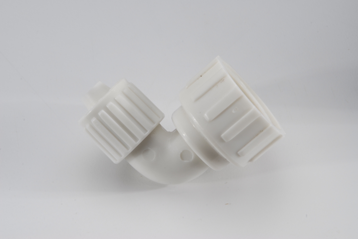 ESC16797 0.375 x 0.75 in. BSP Swivel Flair-It Elbow