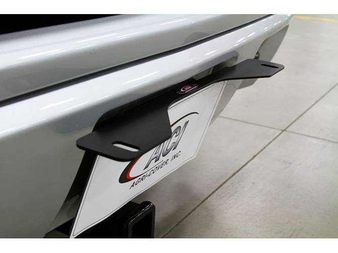 Bed Covers ACC90416 License Plate Light Mount