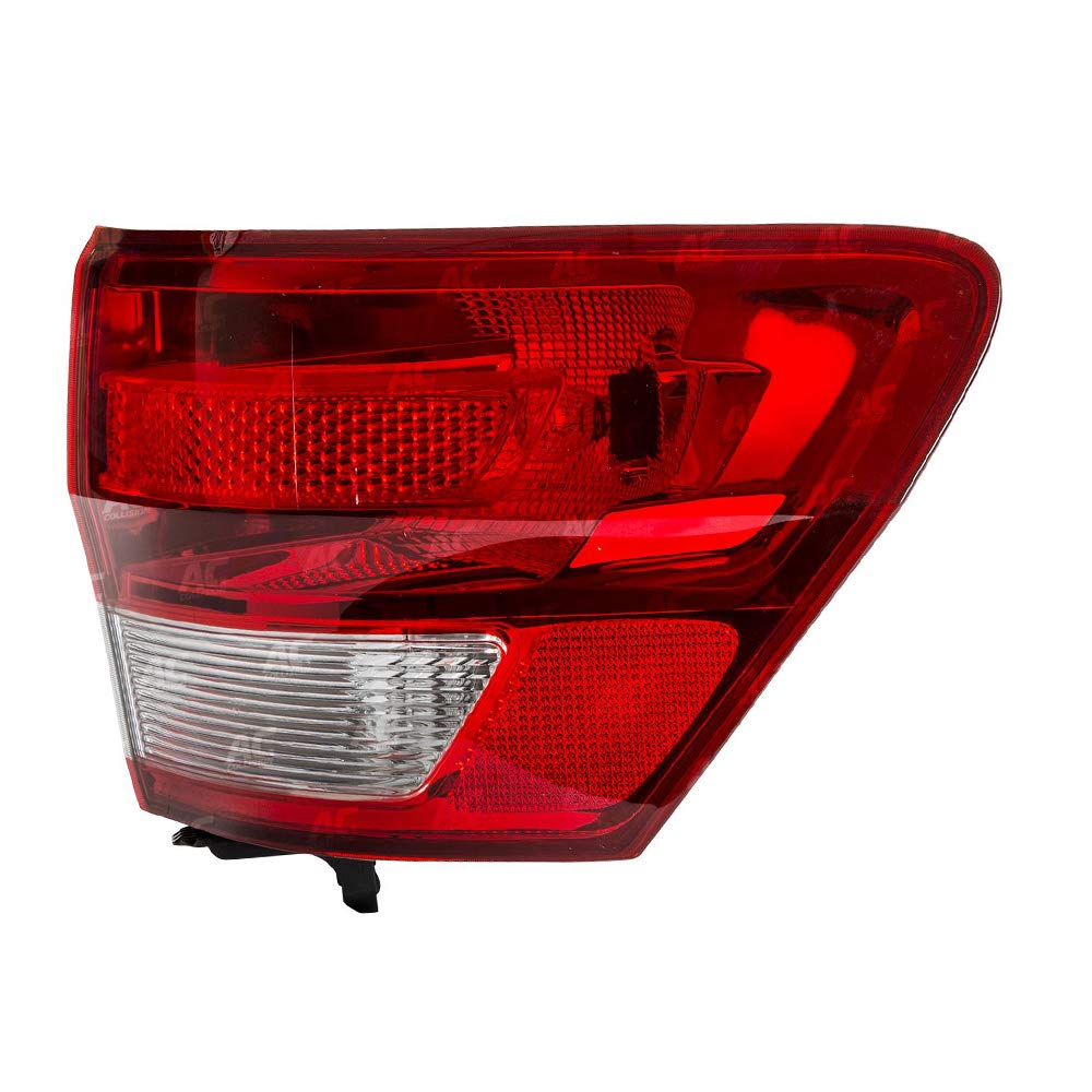11-6427-00 Right Handle Tail Light for 2011-2013 Jp Grd Chrke