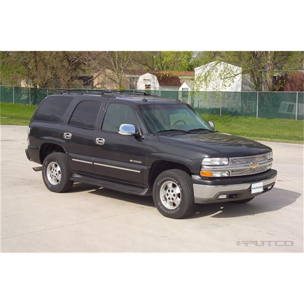 PUT405612 Complete Chrome Accessory Kit for 2000-2006 Yukon, Denali, Tahoe & Suburban Single Rear Door DH MC RH TL FTC