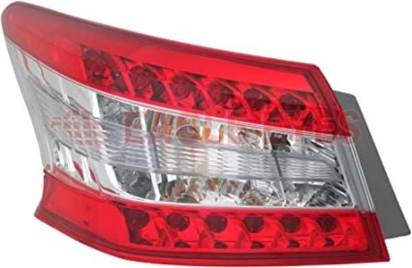 REGDS724-B000L Left Hand Tail Assembly Outer Lamp for 2013-2015 Nissan Sentra