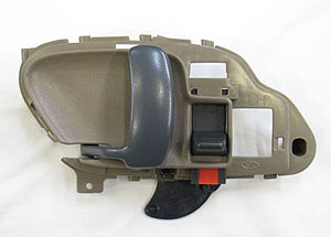 Left Hand Inner Front Door Handle for 1995-2002 Chevy, Beige