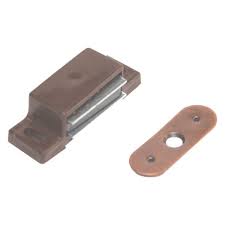 1.25 in. Roller Catch