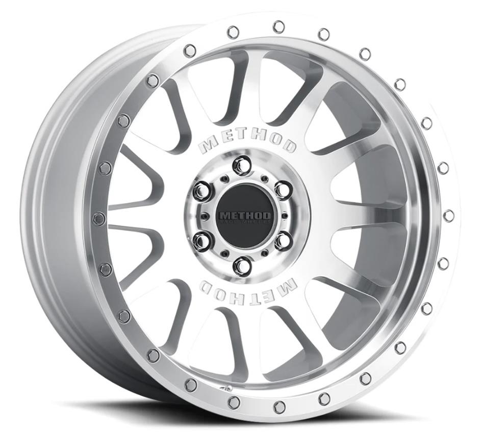 MRWMR60521050324N 20 x 10 in. Wheel Size 5 x 5 in. Bolt Pattern 24 mm Offset 71.5 mm Center Bore Wheel, Clear