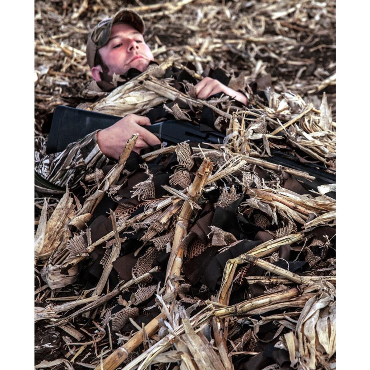 Picture of Beavertail Boats & Decoys BTB401148 Chisel Plowed Field Concealment Blanket
