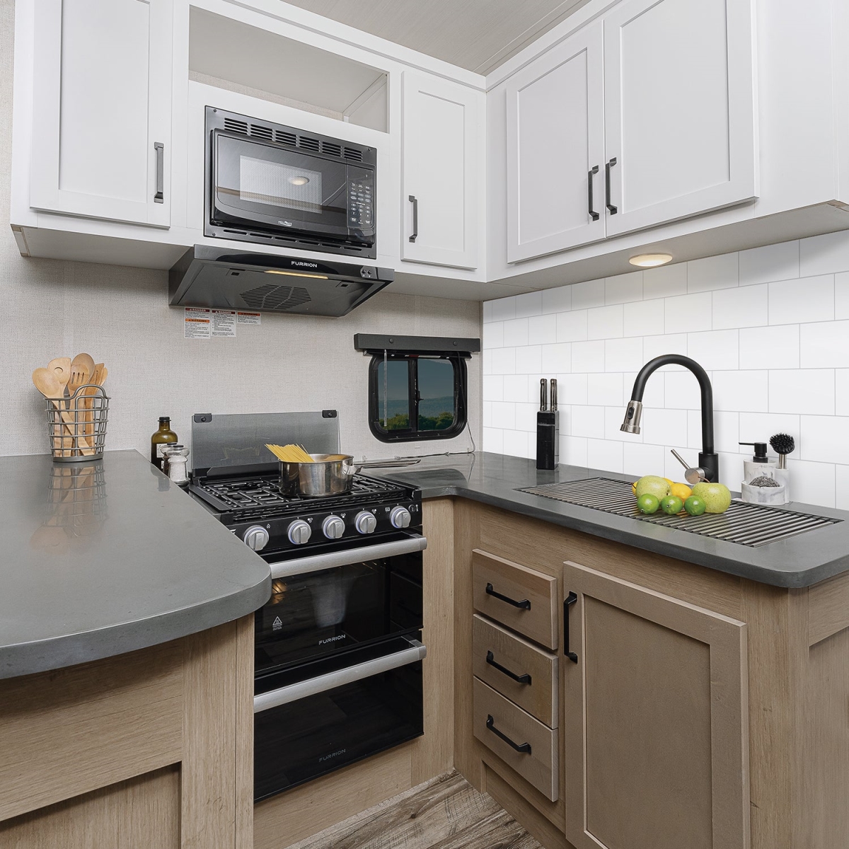 GNP494030 Revive Backsplash - White Subway Tile - 18 x 48 in.