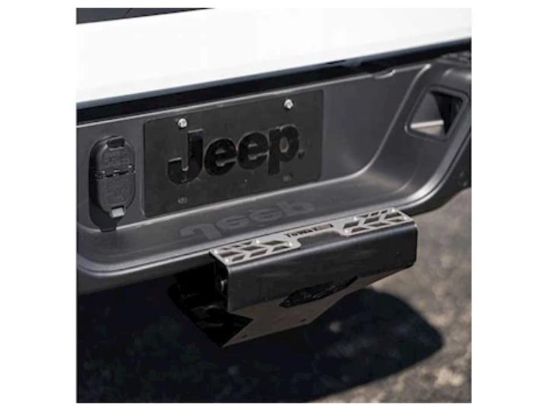 TWA4CX01HS Rear Hitch Step with Skid Plate
