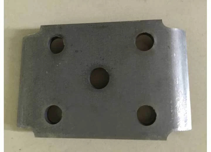 TWRRT3040 3 x 1.75 in. Steel Tie Plate