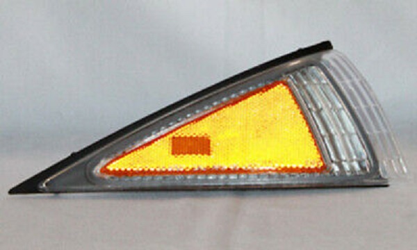 18-3095-01 Right Marker Light Assembly for 1995-1999 ChevroletCavalier