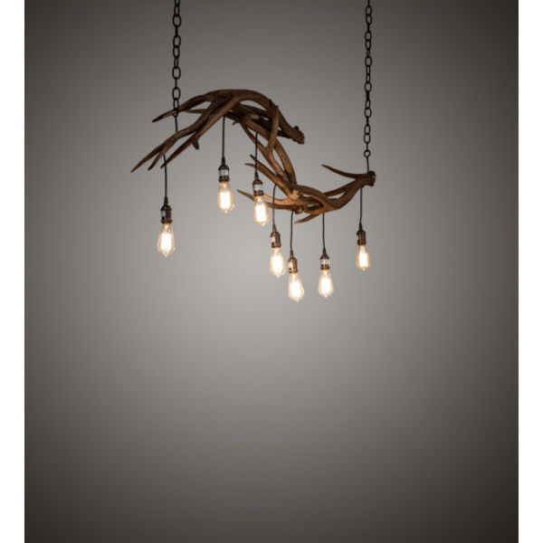 238960 52 in. Antlers 8 Light Chandelier