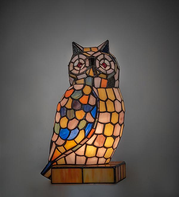 254928 13 in. Owl Accent Lamp - Stained Glass