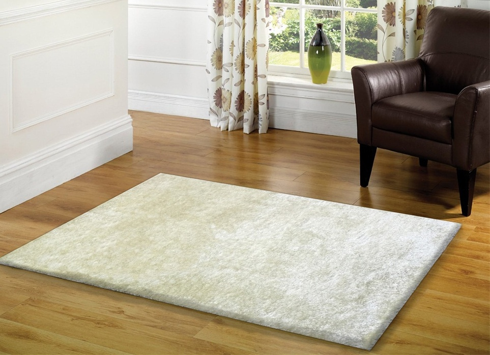 Picture of Amazing Rugs A1004-57 5 x 7 ft. Fuzzy Shaggy Hand Tufted Area Rug in White