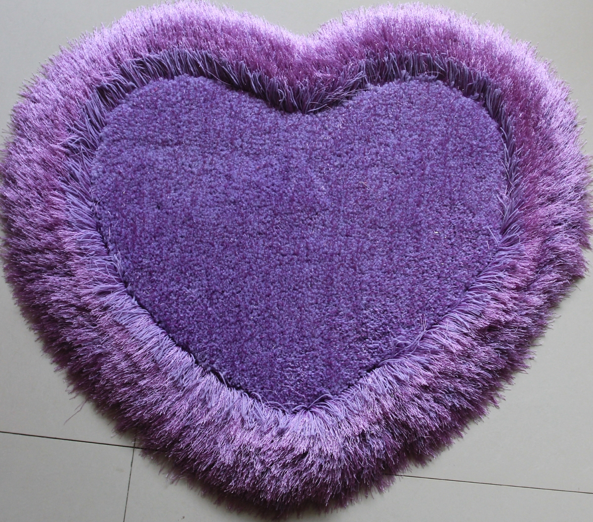 Picture of Amazing Rugs H1902 28 x 32 in. Heart Shape Hand Tufted 4- in. Thick Shag Area Rug in Lavender