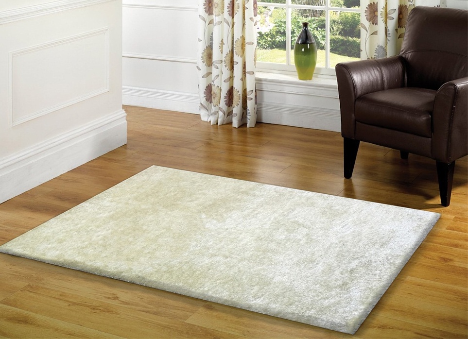Picture of Amazing Rugs A1004-23 2 x 3 ft. Fuzzy Shaggy White Hand Tufted Area Rug