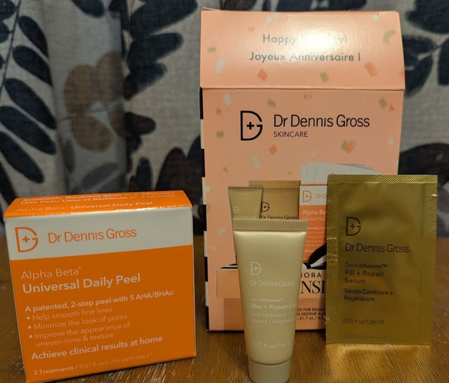 SEP-965 Dr. Dennis Gross Skin Spa Trio Insider Set