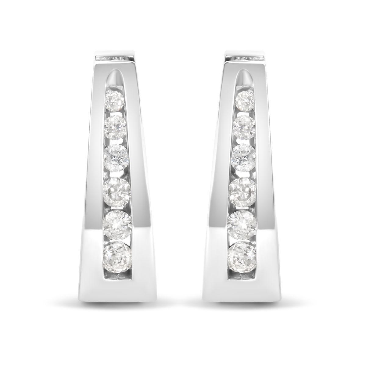 021967EWDM 14K White Gold 0.25 CTTW Channel Set Brilliant Round Cut Diamond Hoop Earrings for Women