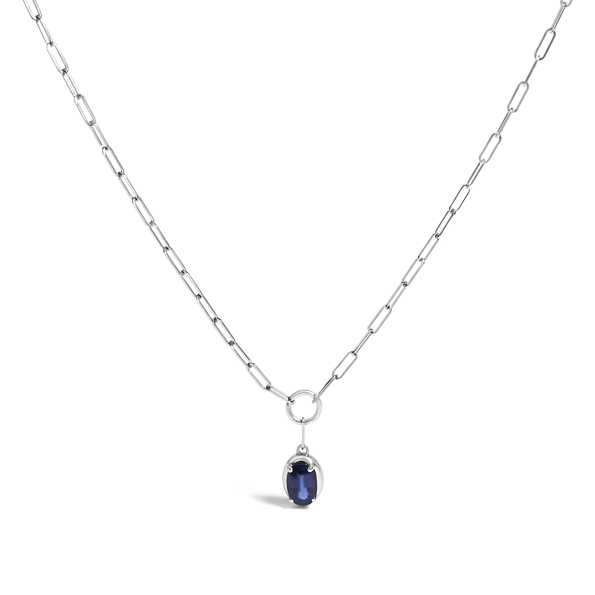 023552NASH Women 10K White Gold 6 x 4 mm Oval Blue Sapphire Solitaire Paperclip Pendant Necklace - 18 in.
