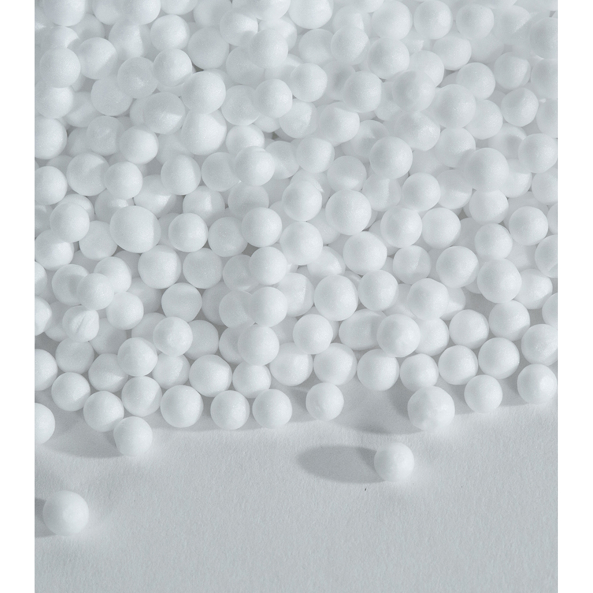 Picture of Fairfield PFBBG 2.8 oz Poly-Fil Beads&#44; 1.8 in.
