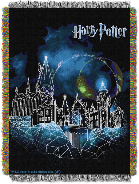 Picture of Northwest 1HPT051000017RET Harry Potter Castle Entertainment Woven Tapestry Throw Blanket