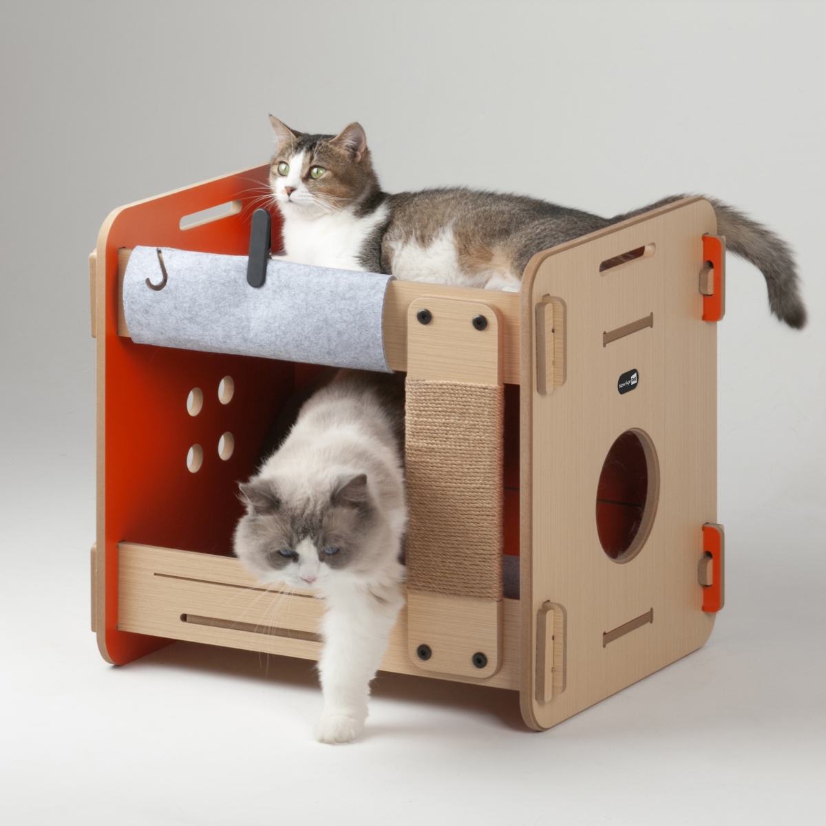 Age Pet MDKBB03-10 2-Tier Purr & Play Cat Bunk Bed with Scratching Post for Lounging & Play - Orange