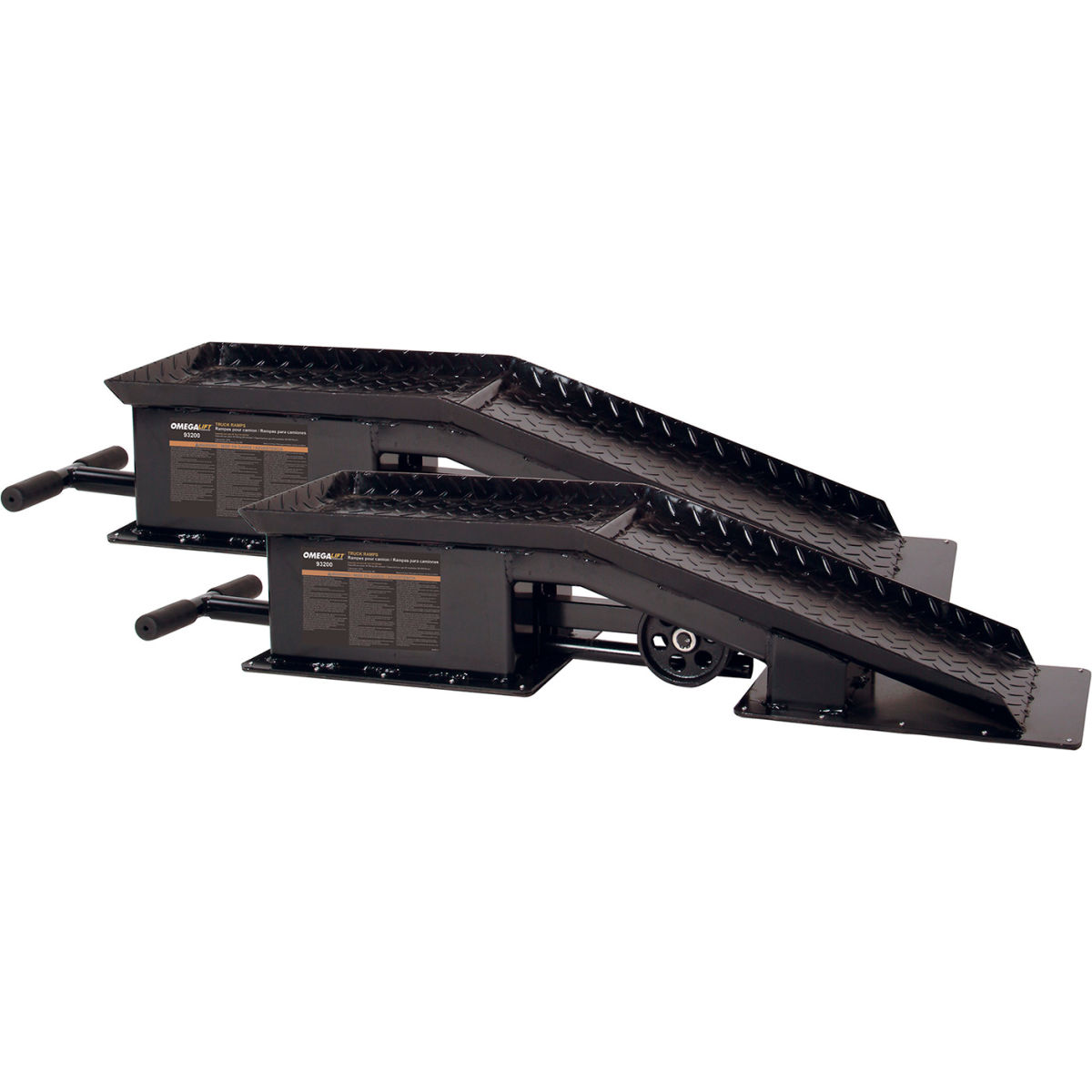 Omega Truck Ramp - Black, 20 Ton Capacity (93200)