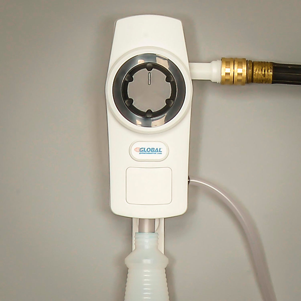 Global Industrial Universal Cleaning Chemical Dilution Dispenser with Low Flow, 1-Chemical