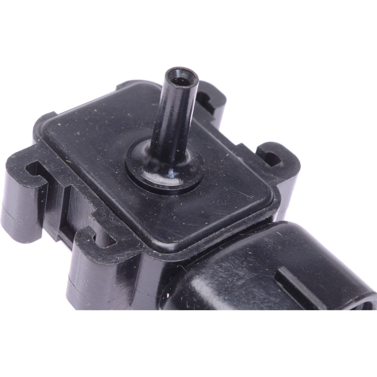 B2474458 Intermotor AS52 Map Sensor for 1998-2000 Chevrolet Metro