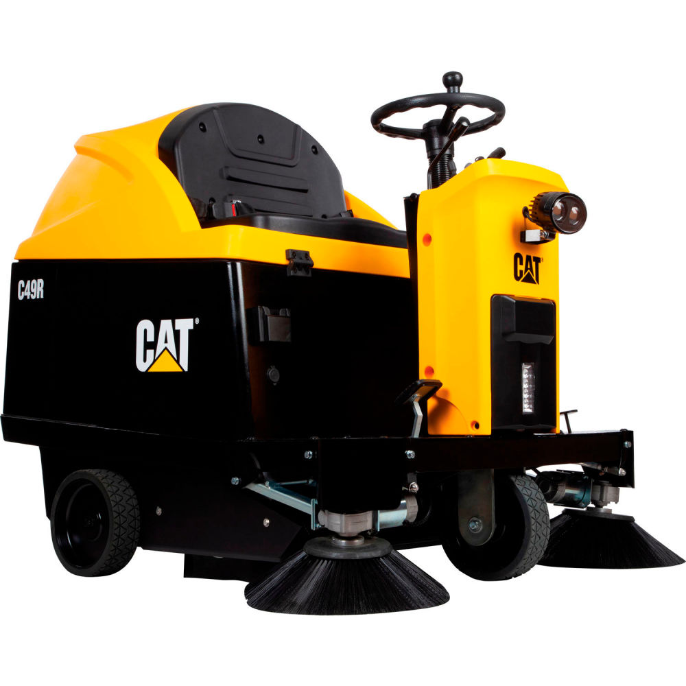 Global Industrial 641748 Cat C49R Auto Ride-On Sweeper 49 in. Cleaning Path