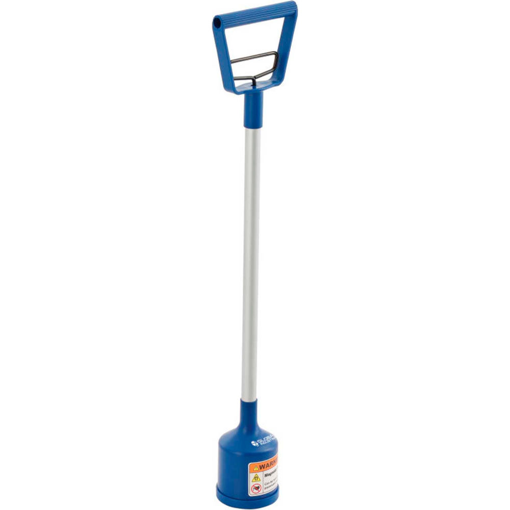 Global Industrial 641795 Magnetic Bulk Lifter with Extended Handle 30 lbs Pull