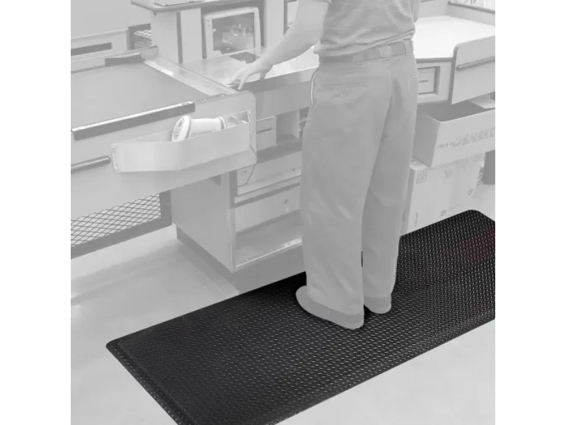 Global Industrial 812690 Diamond-Plate Anti Fatigue Mat, 0.56 in. Thick 2 ft. W x 10 ft. L - Black