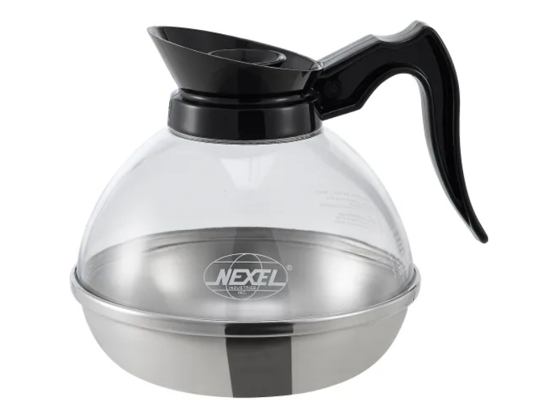 Picture of Global Industrial 243360 Nextel Plastic Decanter 64 oz - Black