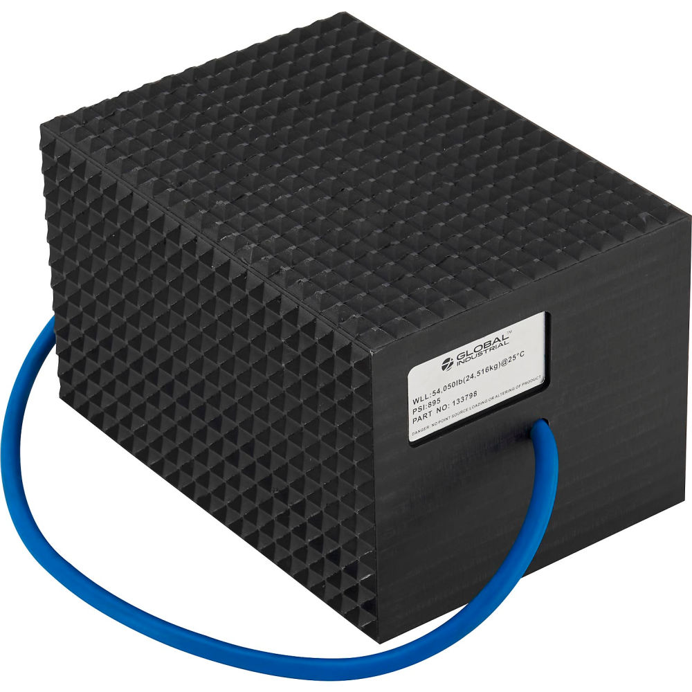 Global Industrial 133798 Pyramid Surface Cribbing Block - 6 x 7 x 12 in. - Black