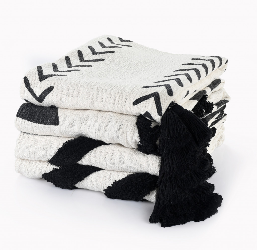 0.2 x 50 x 60 in. Black & White Woven Cotton Striped Throw Blanket