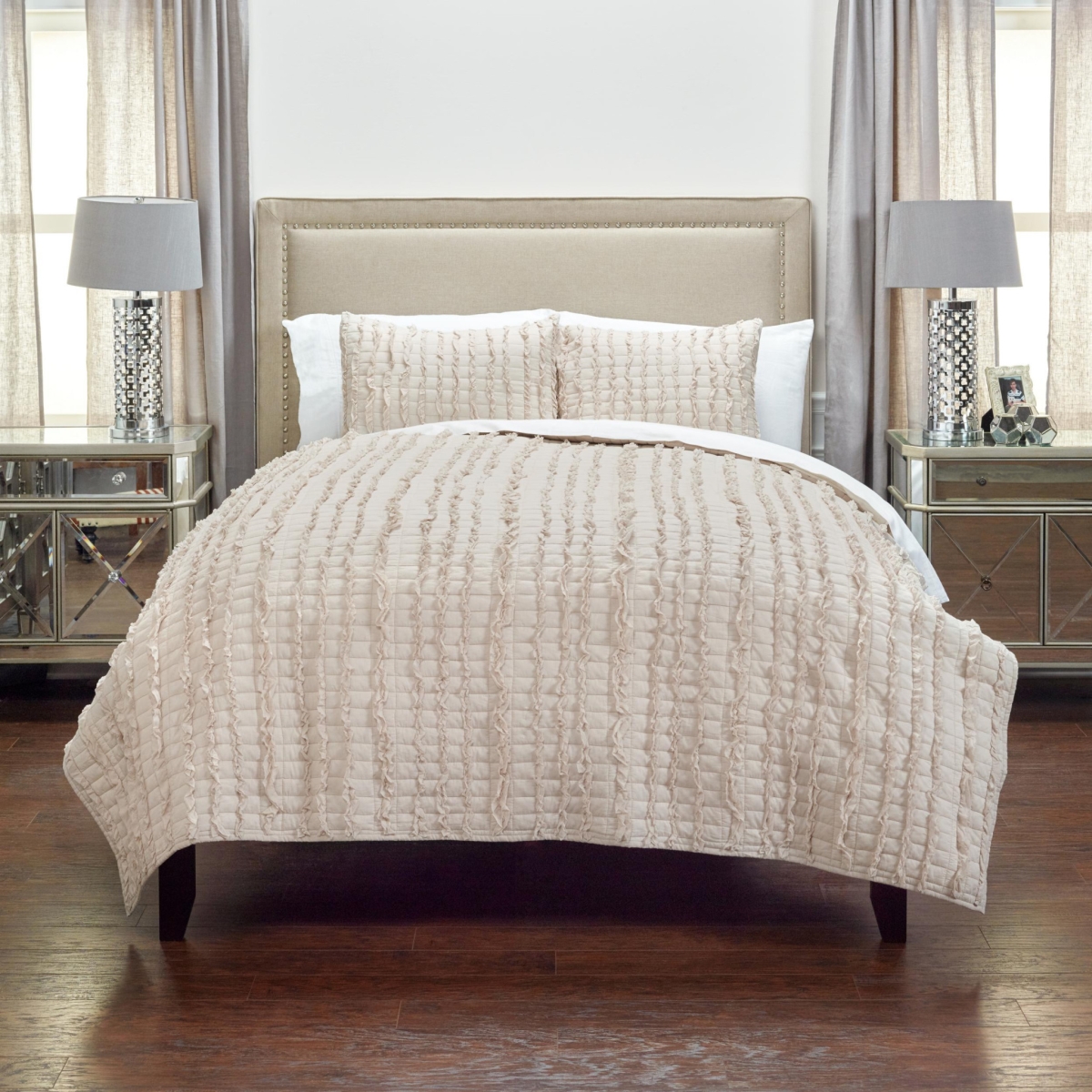 Light Blush Queen Size 100 Percent Cotton 300 Thread Count Machine Washable Down Alternative Comforter