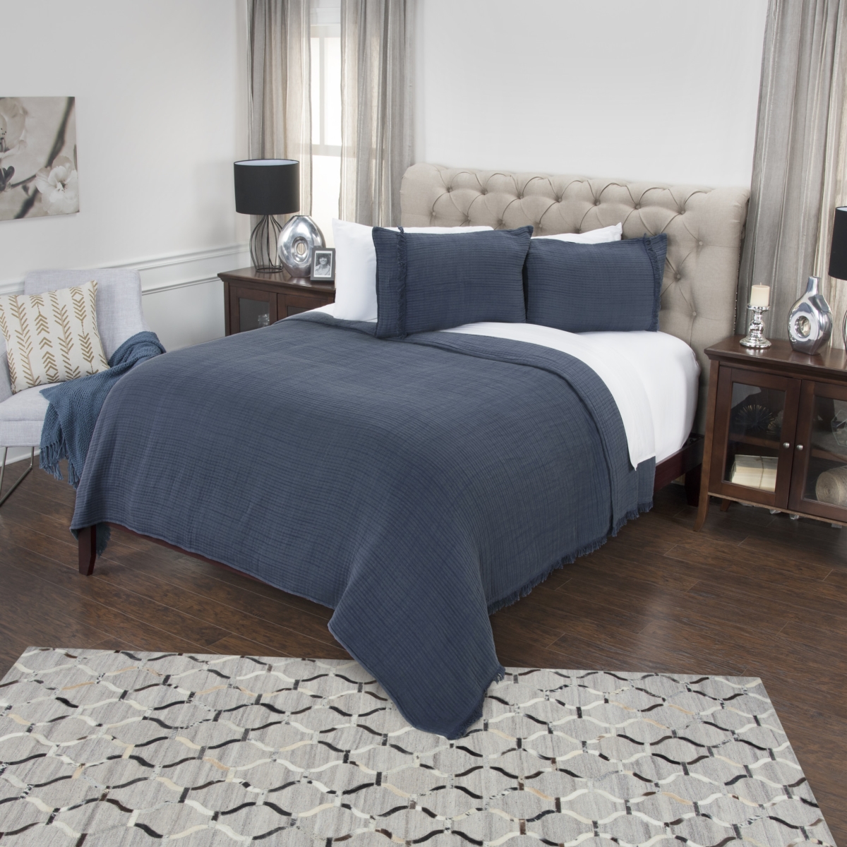 Indigo King Size 100 Percent Cotton 300 Thread Count Machine Washable Down Alternative Comforter