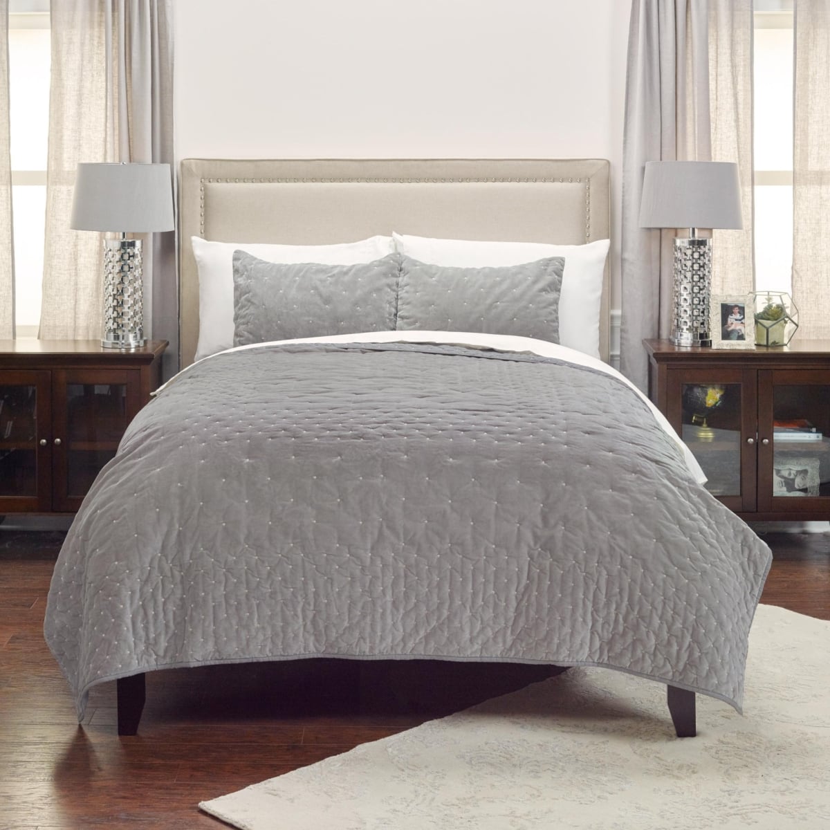 480109 Grey Queen Size 100 Percent Cotton 300 Thread Count Dry Clean Only Down Alternative Comforter