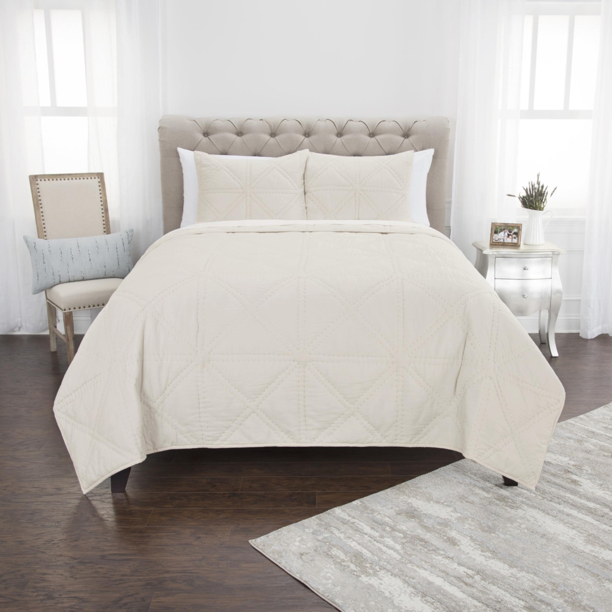 Natural Queen Size 100 Percent Cotton 300 Thread Count Machine Washable Down Alternative Comforter