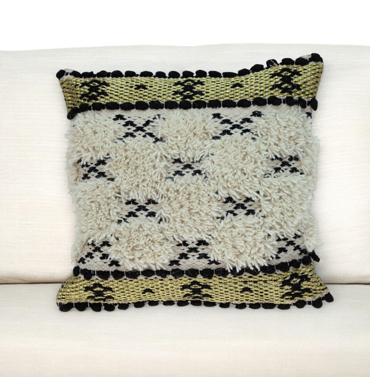 383179 Shaggy Woven Throw Pillow