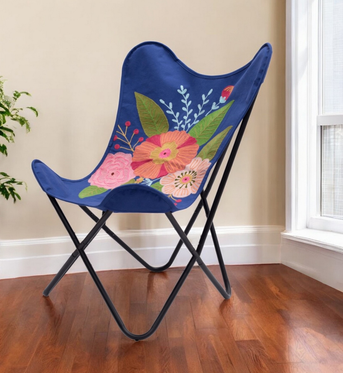 556462 26 in. Blue & Black Tropical Oversized Flowers Butterfly Chair