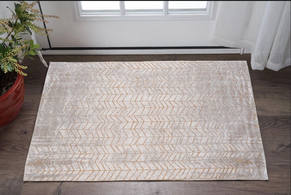 548556 3 x 5 ft. Gray & Yellow Chevron Non Skid Rectangle Machine Woven Area Rug