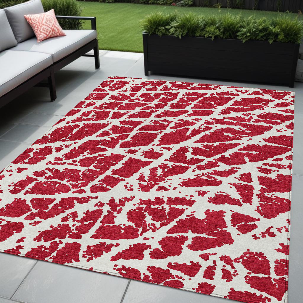 559320 5 x 8 ft. Red & White Abstract Washable Non Skid Indoor Outdoor Rectangle Machine Woven Area Rug