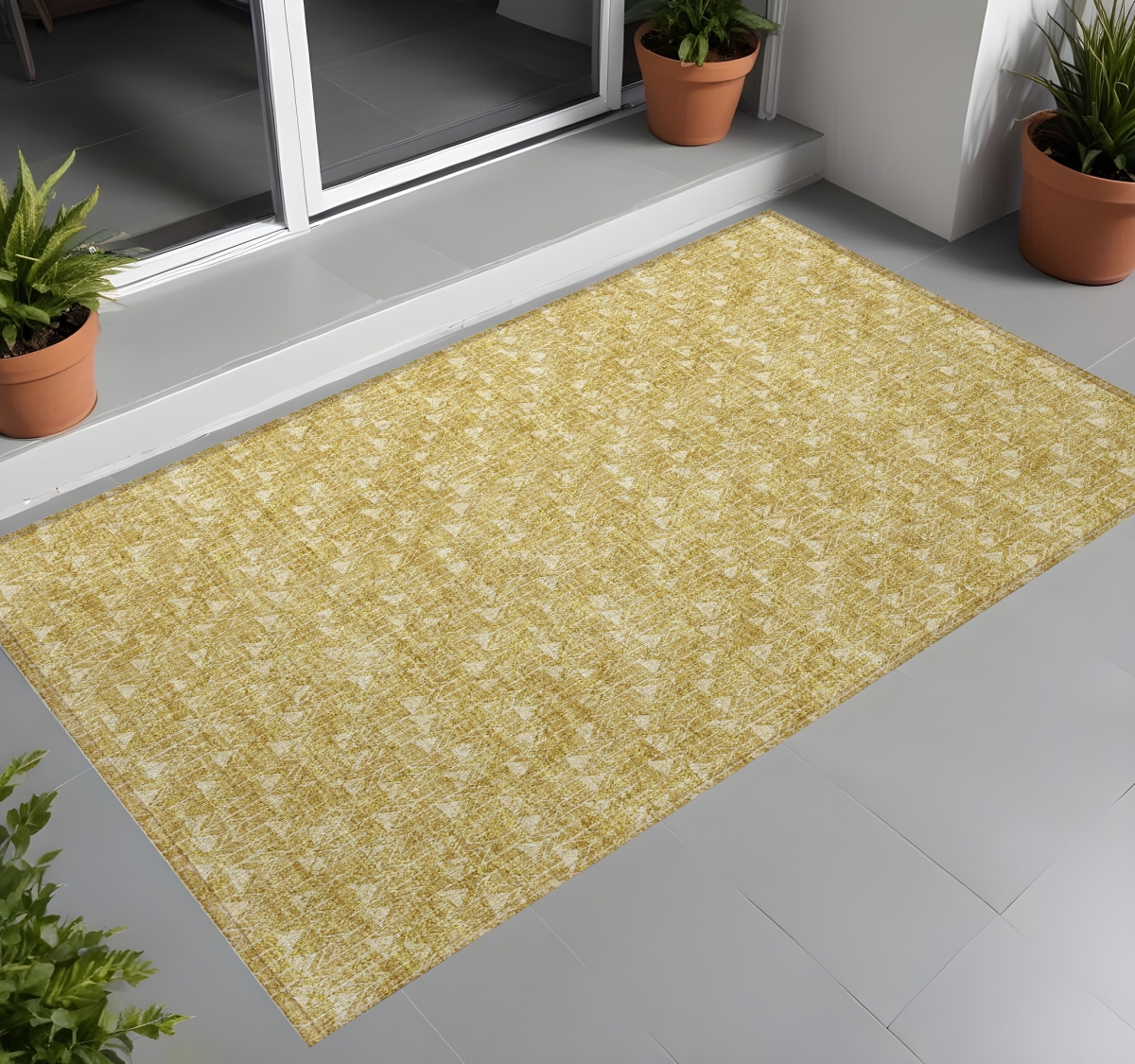 Gold Geometric Indoor/Outdoor Area Rug - 3 x 5 ft - Washable & Non-Skid