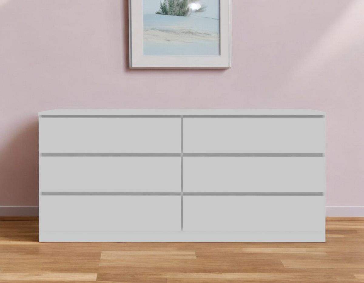 544000 61 in. White Six Drawer Double Dresser