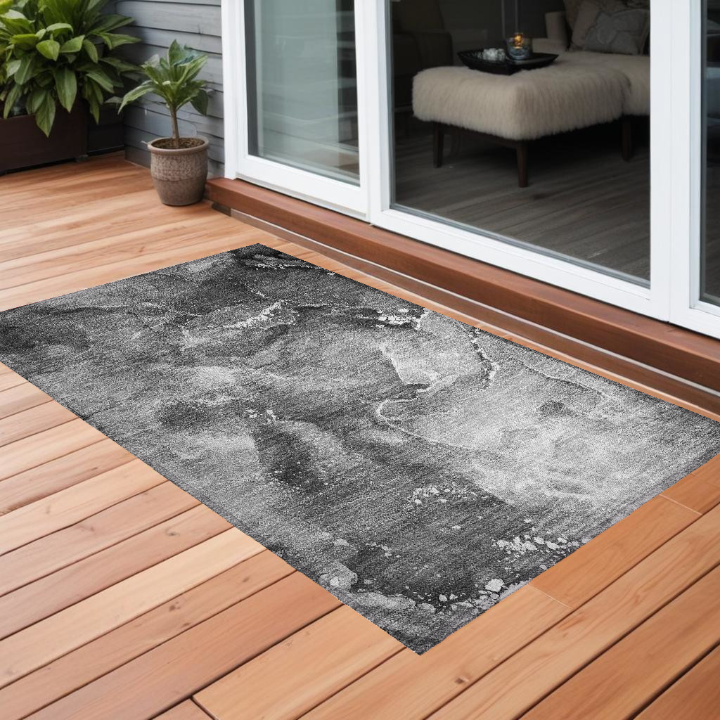 560292 2 x 3 ft. Gray Abstract Washable Non Skid Indoor Outdoor Rectangle Machine Woven Area Rug