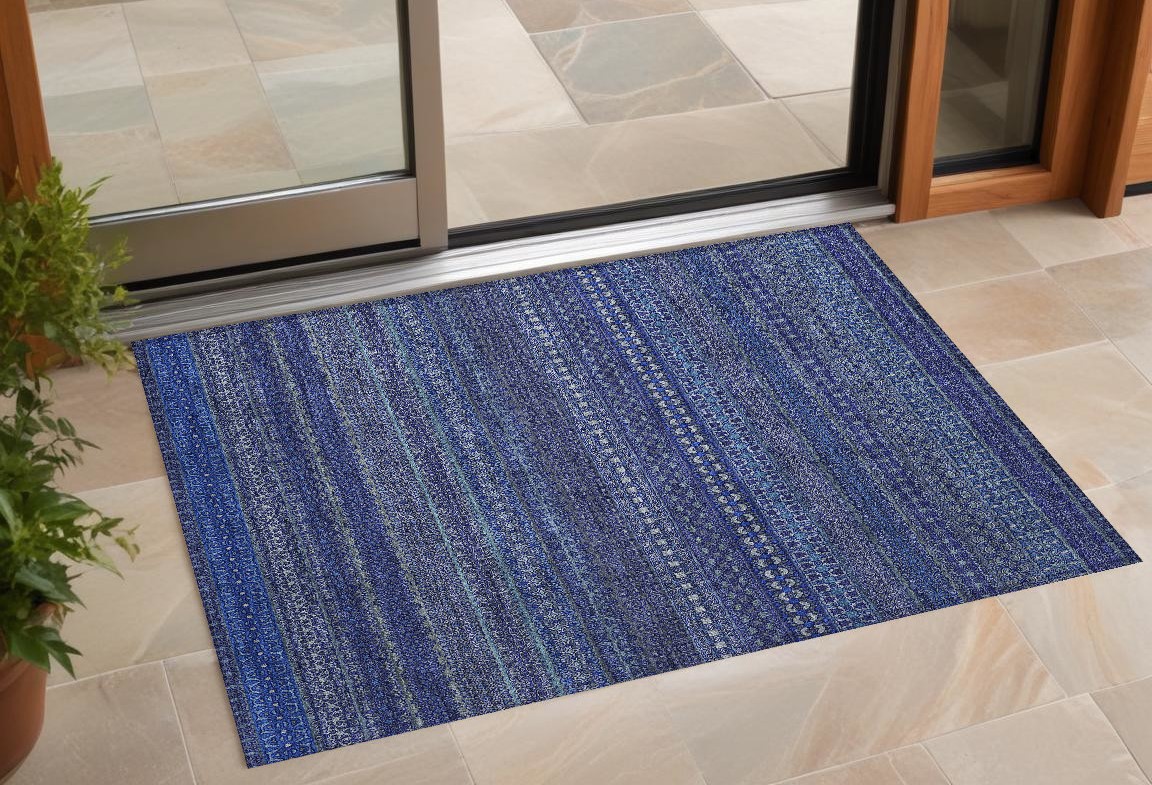 560744 2 x 3 ft. Navy Blue Striped Washable Non Skid Indoor Outdoor Rectangle Machine Woven Area Rug