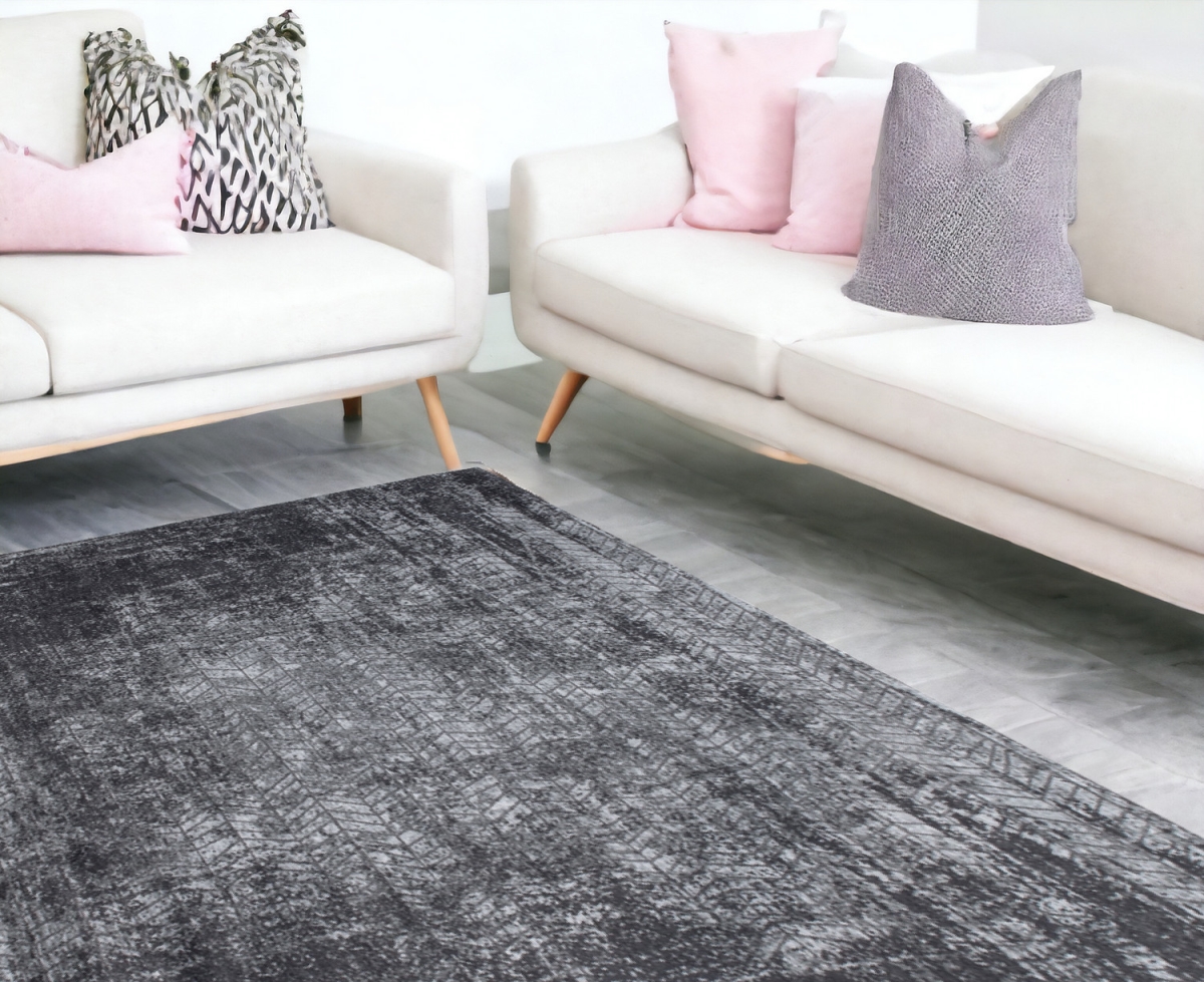 Modern Chevron Area Rug - Black & Gray - 8 x 11 ft - Non-Skid Design
