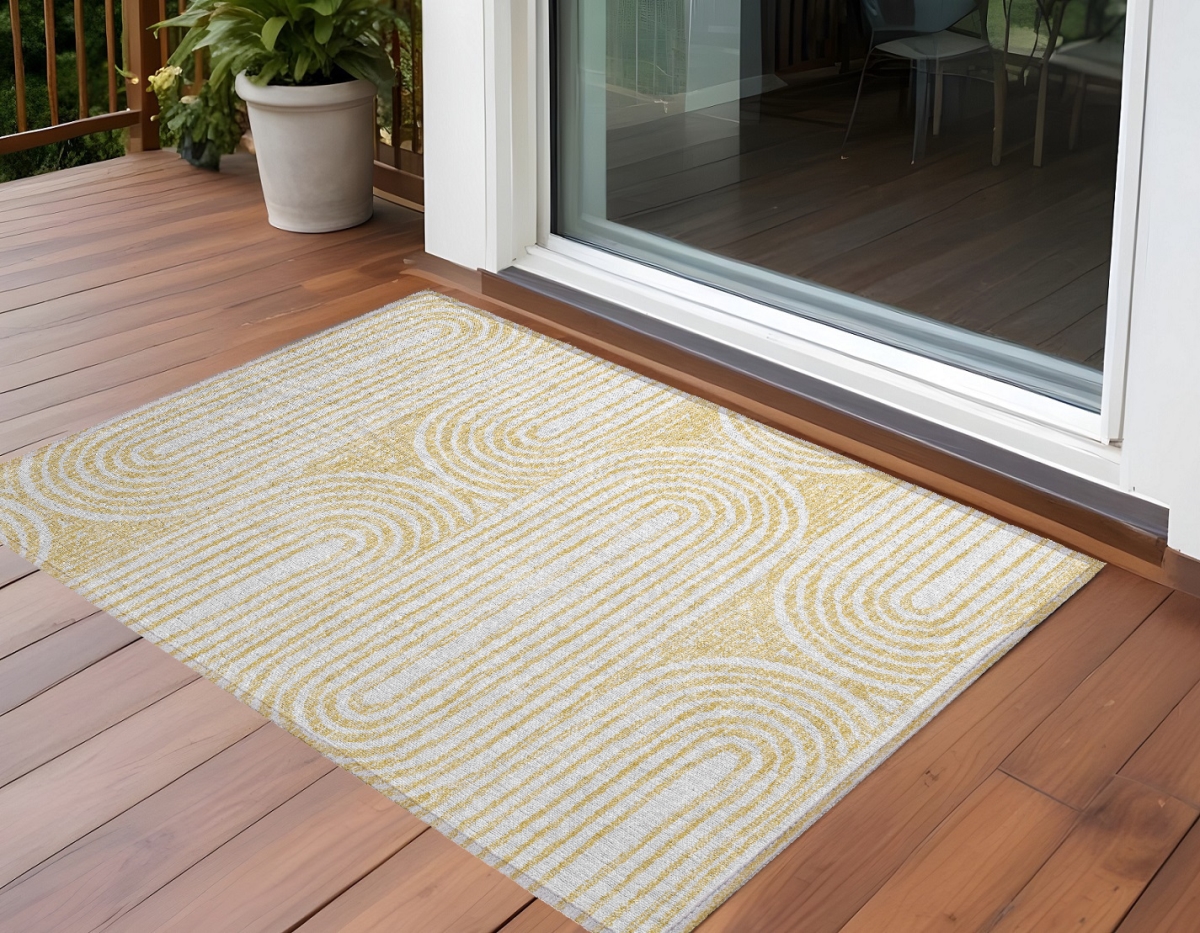 Gold & White Abstract Washable Area Rug - 2 x 3 ft. - Stain Resistant