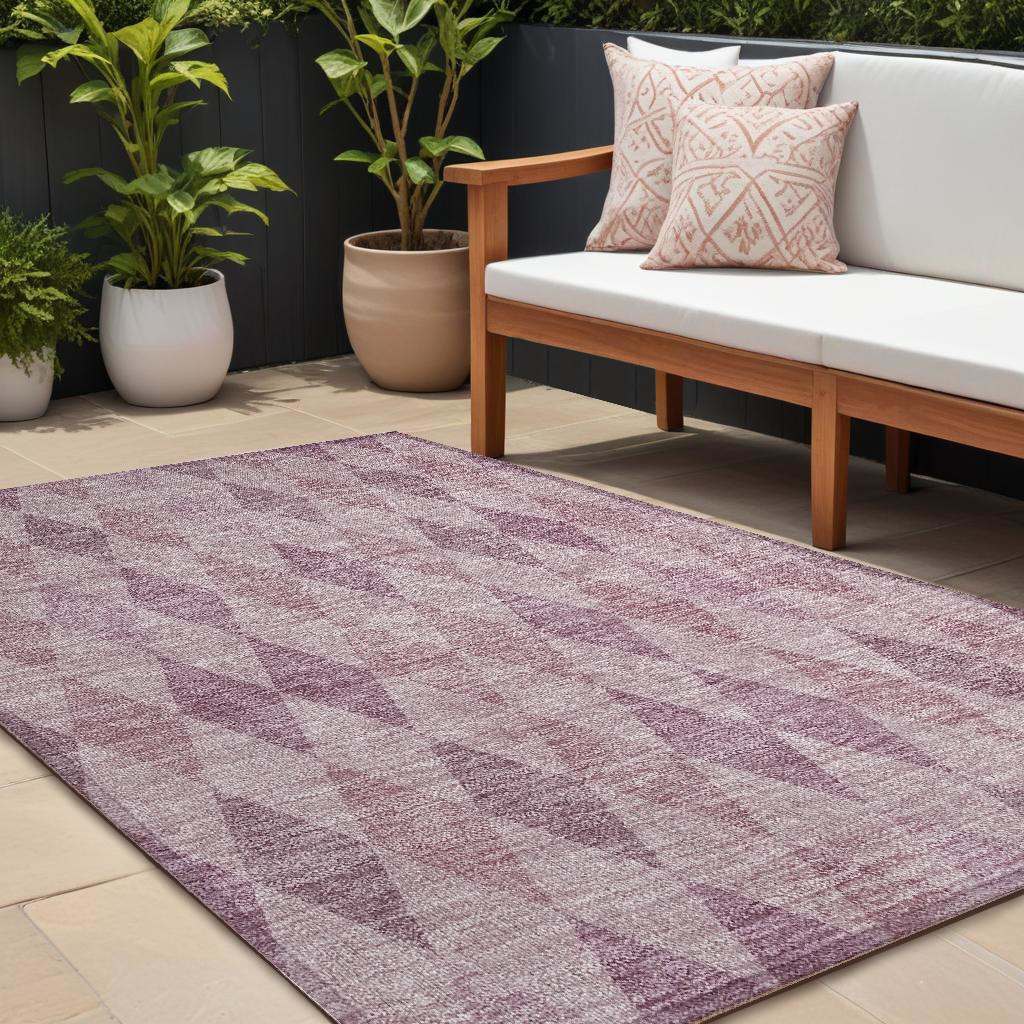 563231 10 x 14 ft. Blush Geometric Washable Non Skid Indoor Outdoor Rectangle Machine Woven Area Rug