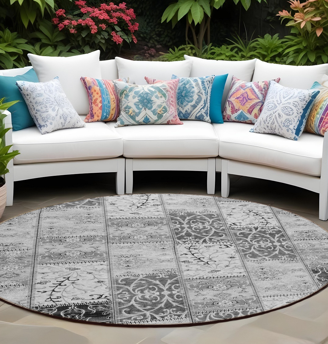 563552 8 ft. Round Gray Round Patchwork Washable Non Skid Indoor Outdoor Machine Woven Area Rug